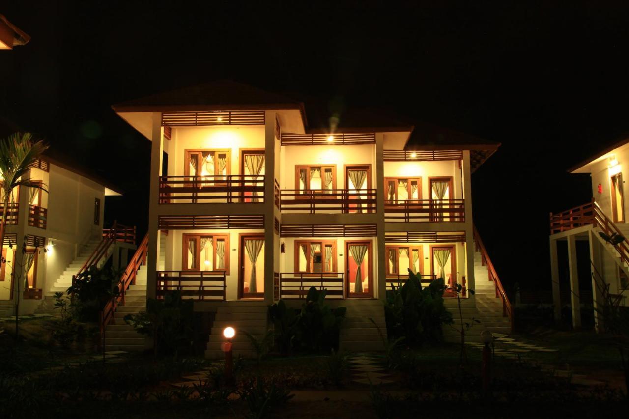 Ngapali Paradise Hotel Zi Phyu Kone Exteriör bild