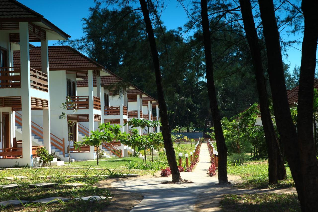 Ngapali Paradise Hotel Zi Phyu Kone Exteriör bild